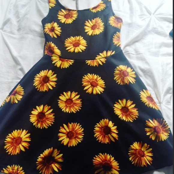 Sunflower dress 🌻