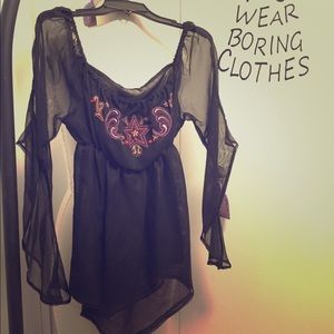 ‼️ON SALE‼️Sheer flutter slvs blouse, lined bottom