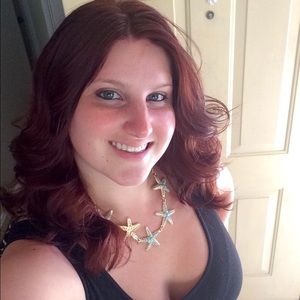 Meet your Posher, Erika