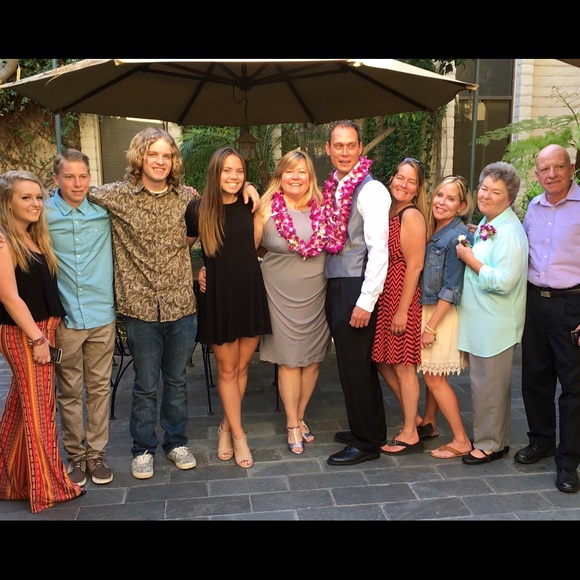 Meet your Posher, Kate - Picture 3 of 3