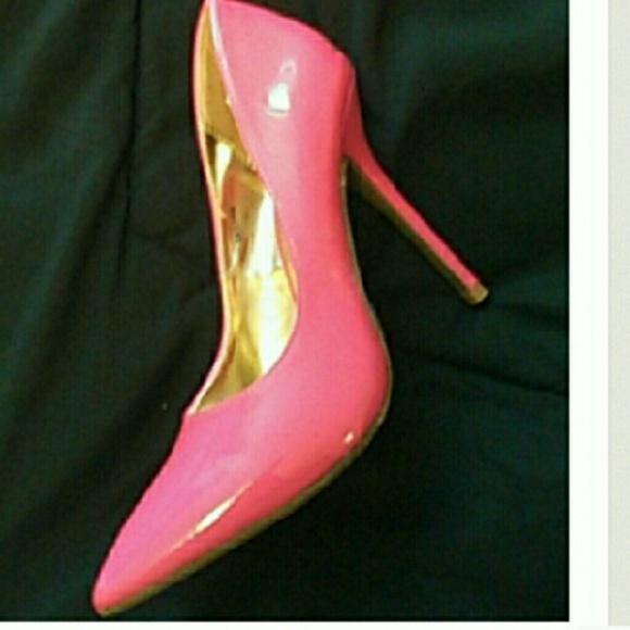 Barbie Pink Heels - Picture 2 of 4