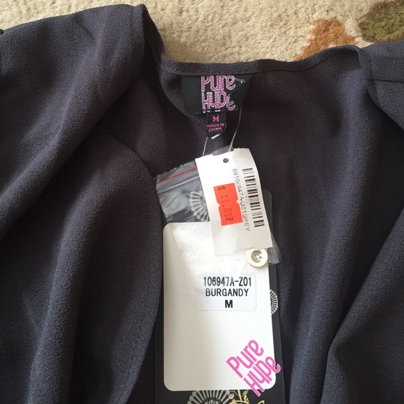 NEW ROMPER - Picture 2 of 4