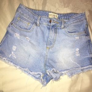 Zara jean very short Jean shorts- high waist