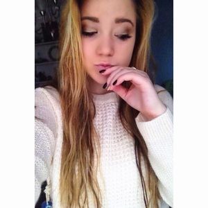 Meet your Posher, Molly