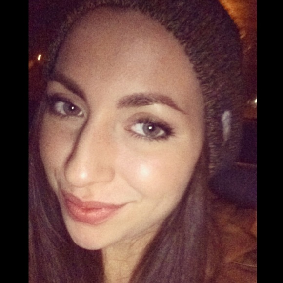 Meet your Posher, Jenny - Picture 1 of 1