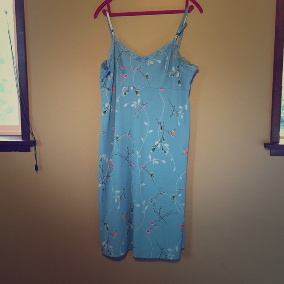 👗BCBGMAXAZRIA - Spaghetti Strap Sun Dress