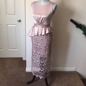 Top and skirt satin/lace set