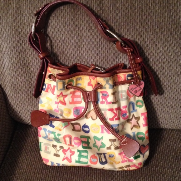 Dooney and Bourke bucket bag