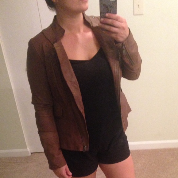 Gorgeous Real Leather Jacket - Picture 4 of 5