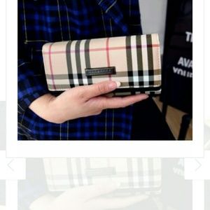 NICE WALLET! SALES END!