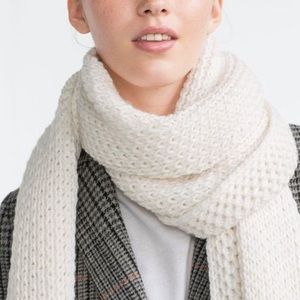 Zara white scarf