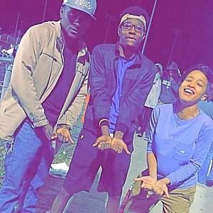 Meet your Posher, Shay