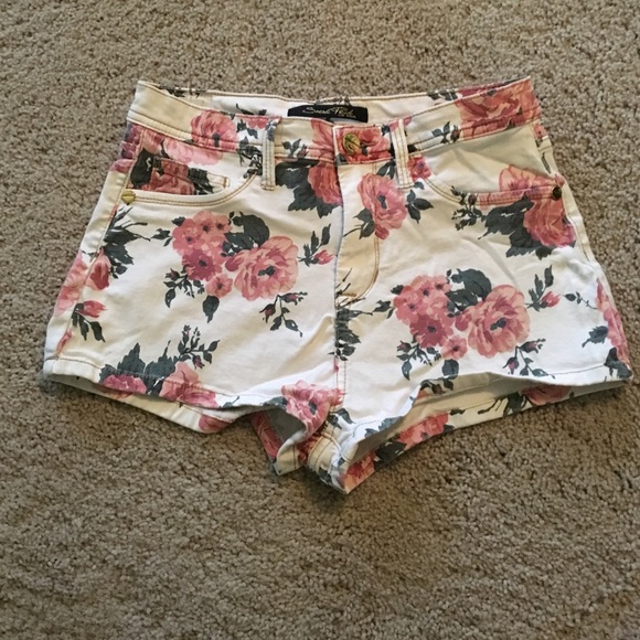 Floral high rise shorts