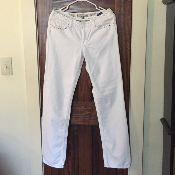 J & Company brand white jeans. Sz 30