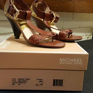 Michael Kors Juniper T-Strap Leather Sandals