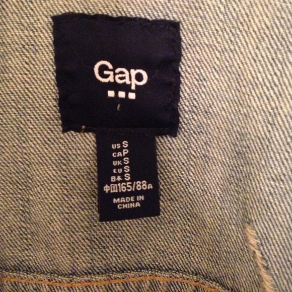 Distressed real denim jacket 1969 Gap. - Picture 2 of 4