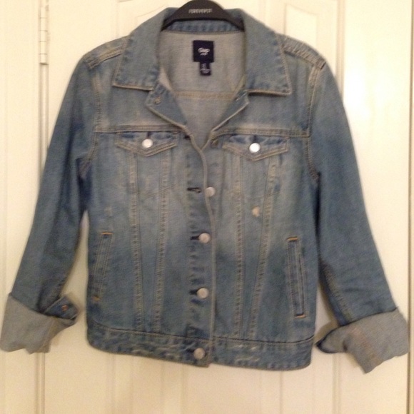 Distressed real denim jacket 1969 Gap. - Picture 3 of 4