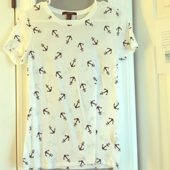 Anchor t-shirt. NEVER WORN