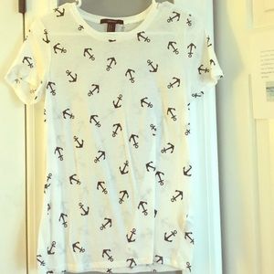 Anchor t-shirt. NEVER WORN