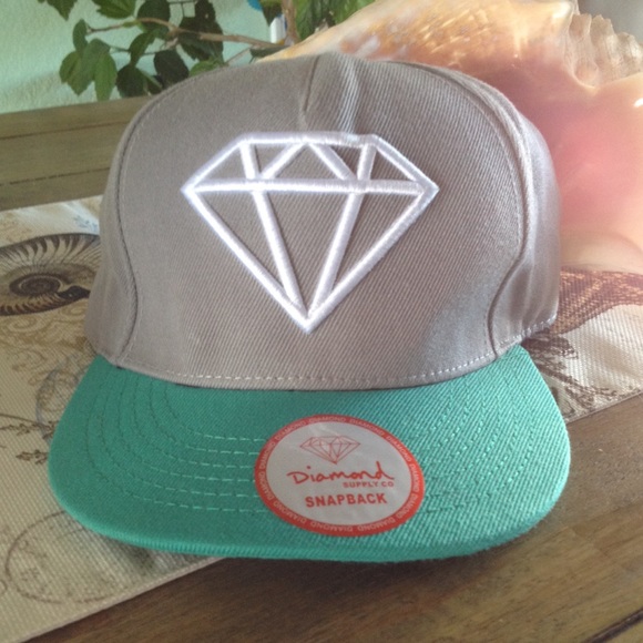 Diamond Supply Co. Accessories - 💎 NWT Diamond Supply Co. Snapback Hat 💎 Unisex