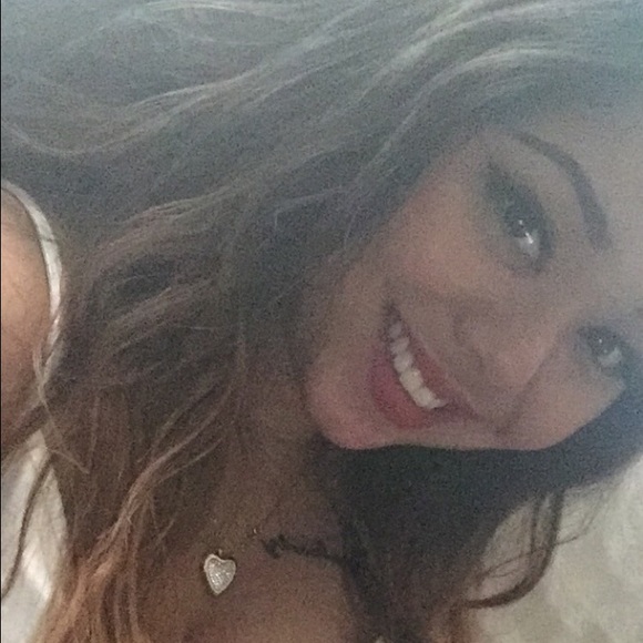 Meet your Posher, Nickie - Picture 1 of 1