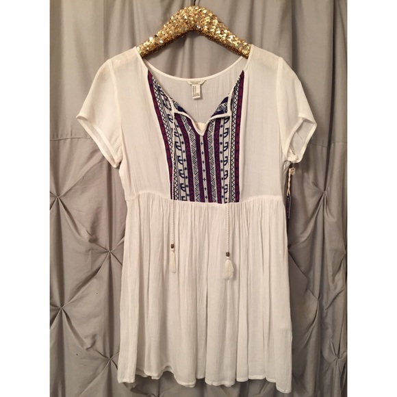 NWT!!! Bohemian embroidered dress