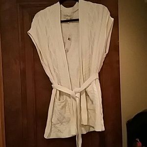 NWT - ralph lauren Sweater sleeveless     Box#4