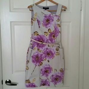 Nine West floral dress w/pockets!