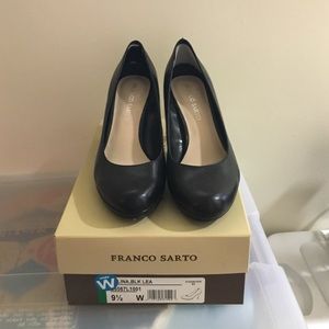 FRANCO SARTO - Black "Orlinda" 9.5W heels