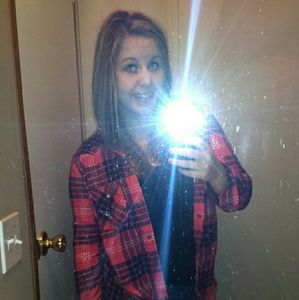 Meet your Posher, Andrea