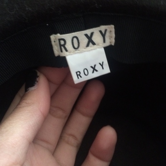 Brown Roxy hat - Picture 3 of 4