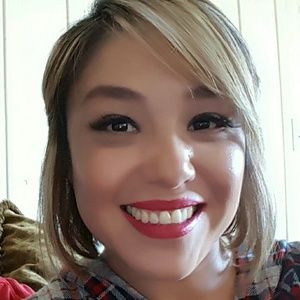 Meet your Posher, Gaby