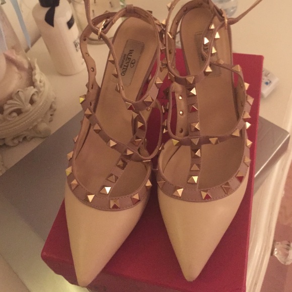 Valentino Shoes - Valentino heels