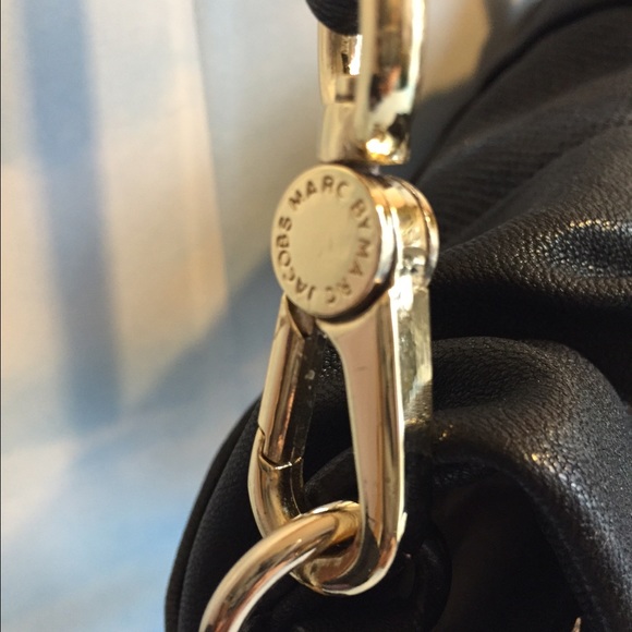 Marc by Marc Jacobs shoulder bag. - Picture 4 of 8