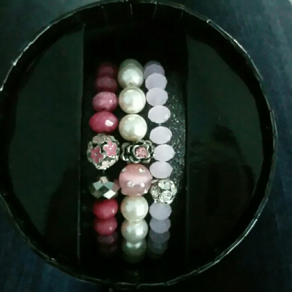 Pink stretchy bracelet set