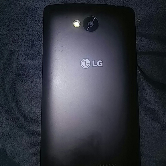 LG Phone - Picture 2 of 2