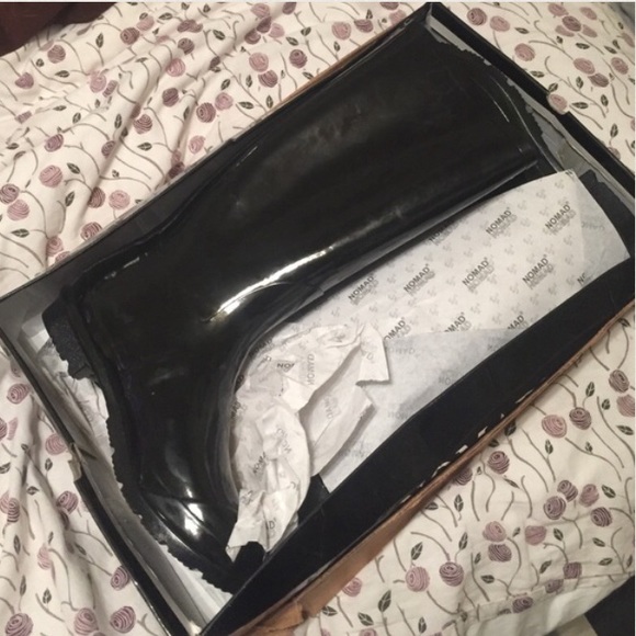 Nomad brand new still in the box rainboots