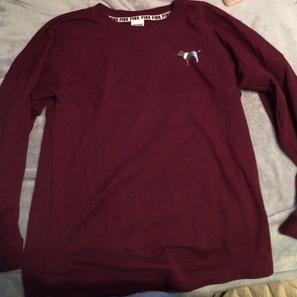 Maroon bling crew
