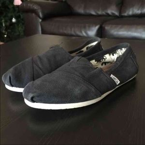 Black Toms