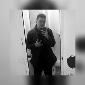 Meet your Posher, Jonathan