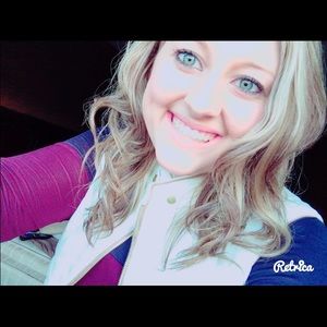 Meet your Posher, Katelyn