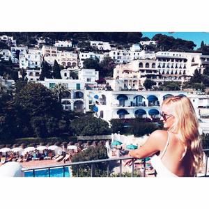 Meet your Posher, Ashley