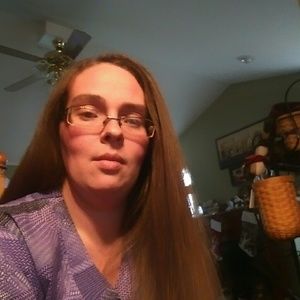 Meet your Posher, Stacy