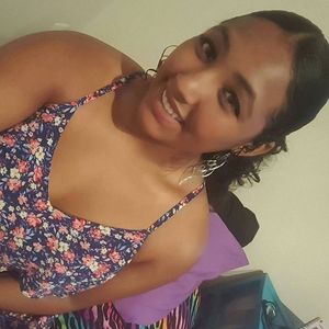 Meet your Posher, Jonee