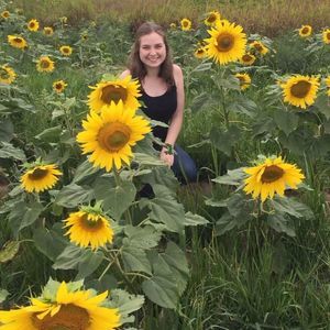 Meet your Posher, Rachel