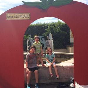 Meet your Posher, Nicole