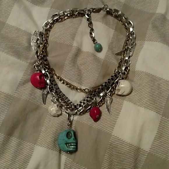 Skull necklace