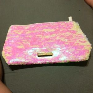 Pearly White Sequence Makeup Bag