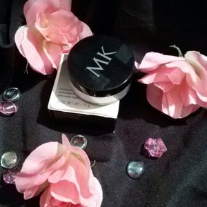 Mary Kay Translucent Powder