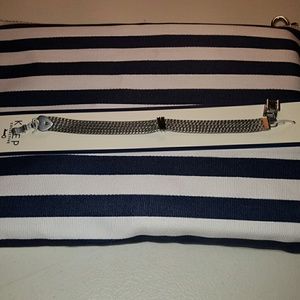 Multi strand bracelet-silver